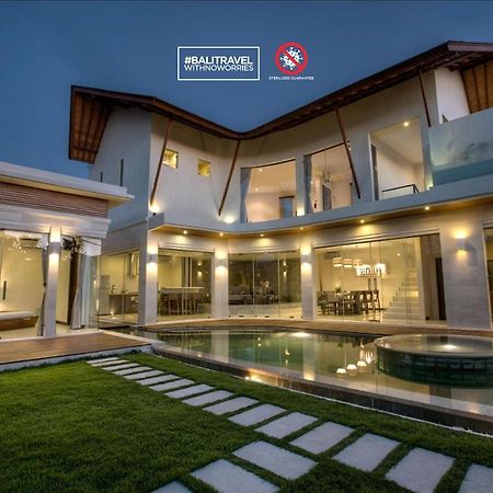 סמיניאק K Villas By Premier Hospitality Asia מראה חיצוני תמונה