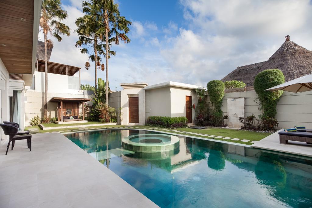 סמיניאק K Villas By Premier Hospitality Asia מראה חיצוני תמונה